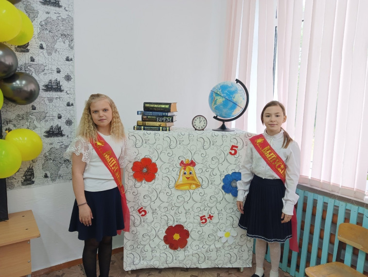 Прощание с начальной школой.